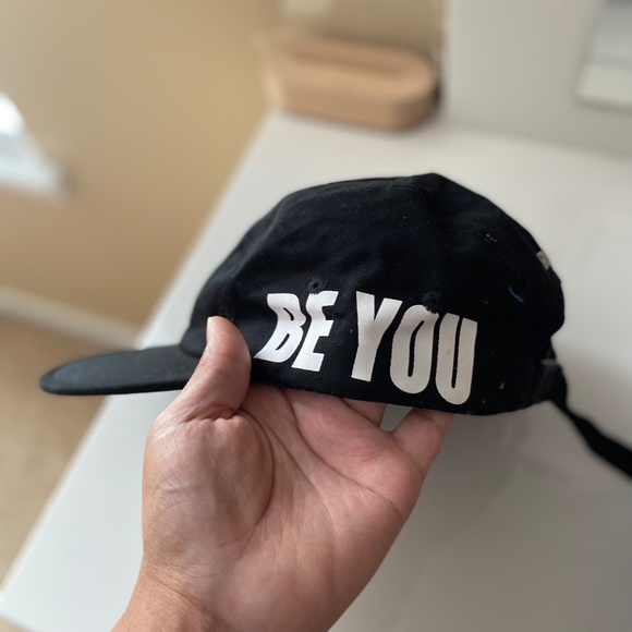 UNISEX - BLACK FRUITION HAT - Picture 4 of 6